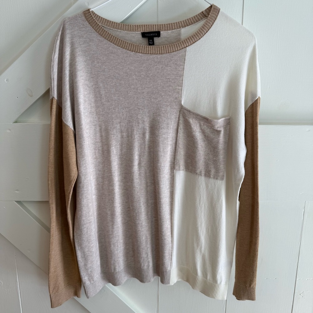 Talbots Beige and Cream Scoop Neck Lightweight Front Pocket Sweater XS